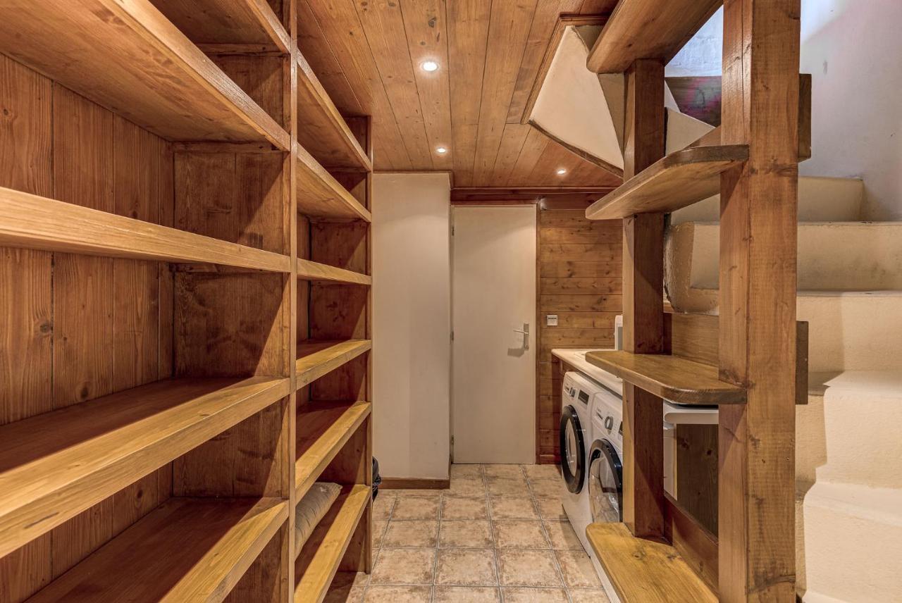 Chalet Blackbushe - Traditional Chalet - Alpes Travel - Sleeps 4-6 Les Houches Exterior photo
